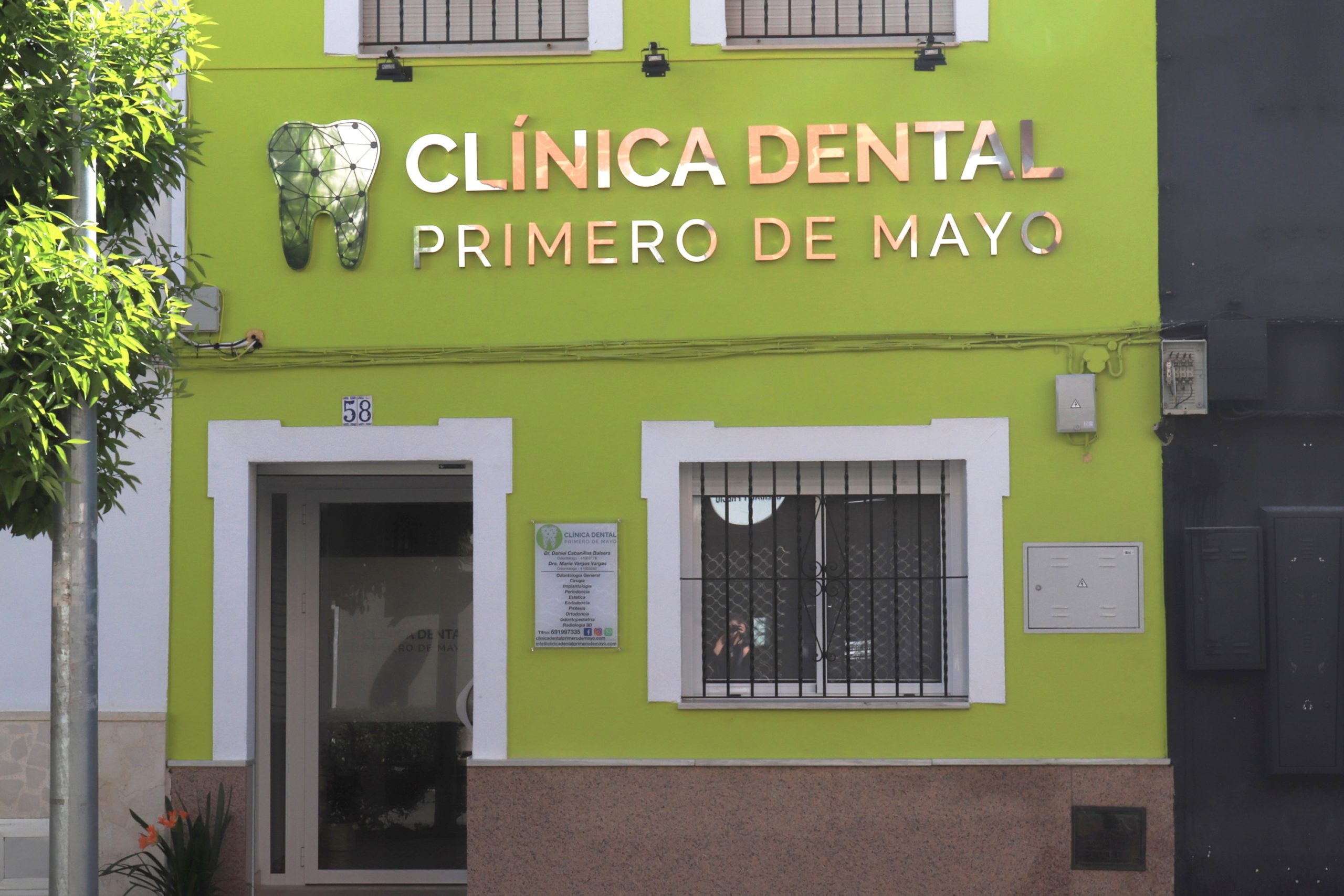 Clínica Dental en La Algaba